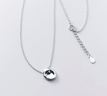 Alice Necklace image 2