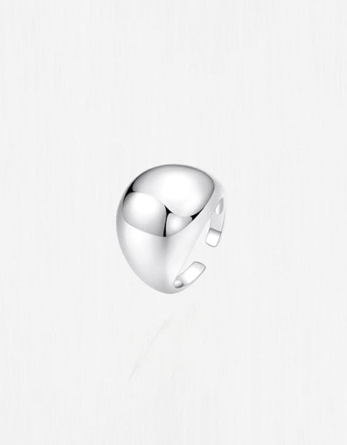 Kay Dome Ring image 2