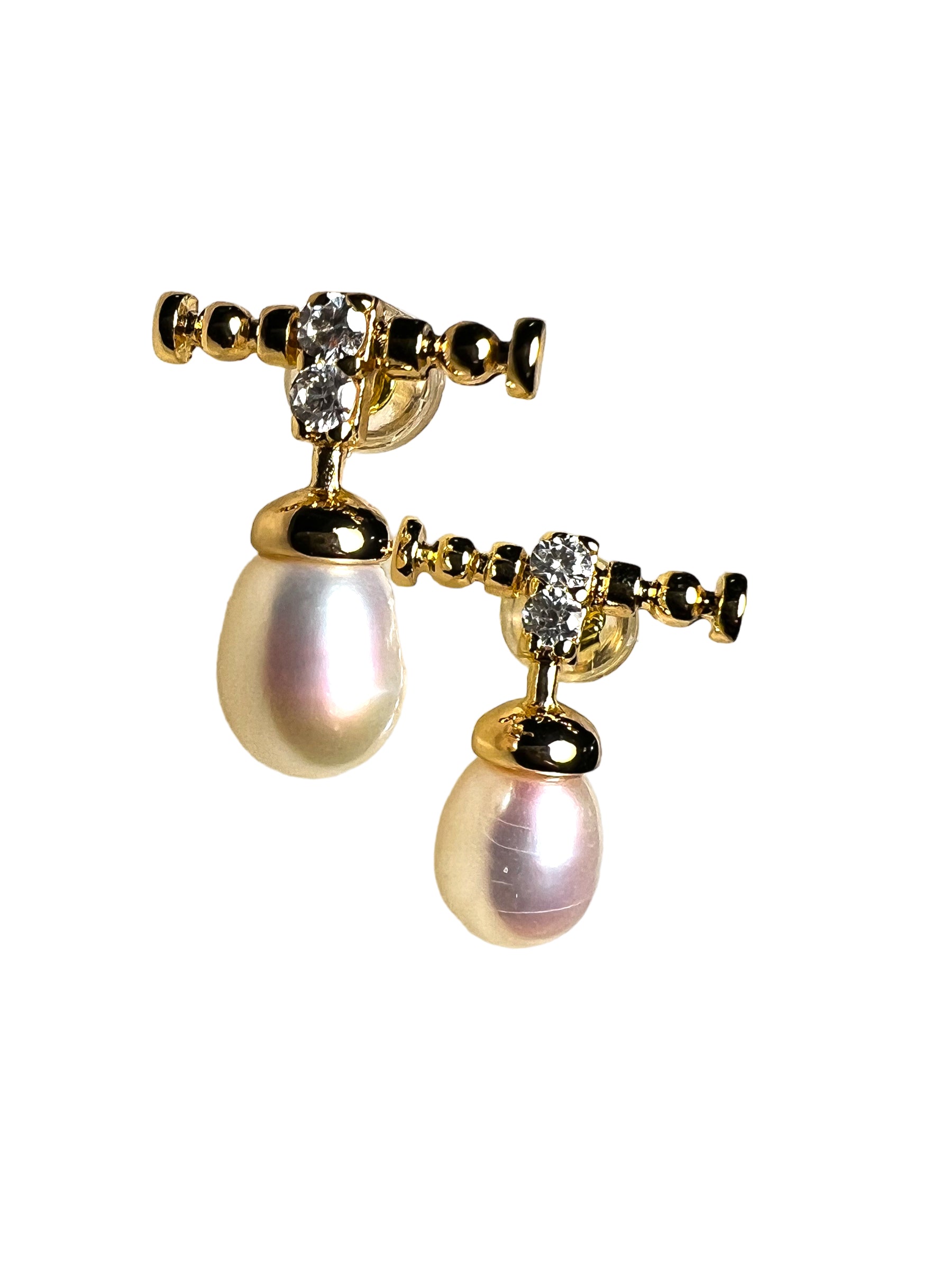 Becs Pearl Studs image 0