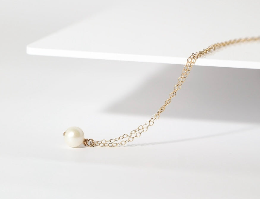 Athena Pearl Necklace image 1