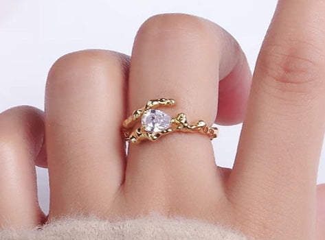 Zizi Gold Ring image 1