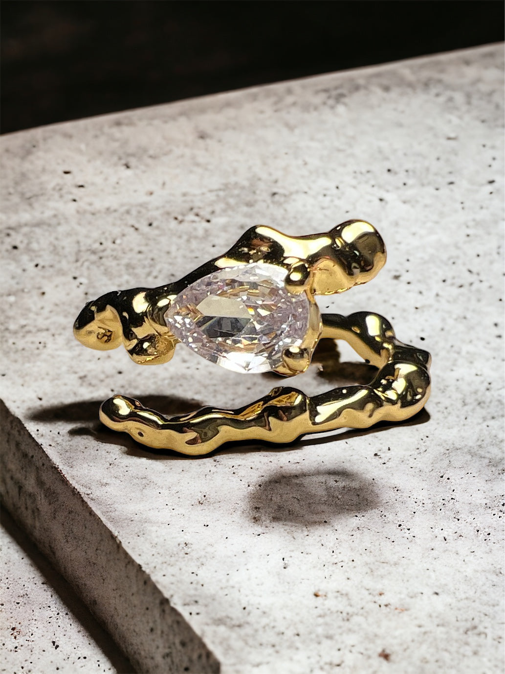 Zizi Gold Ring image 2