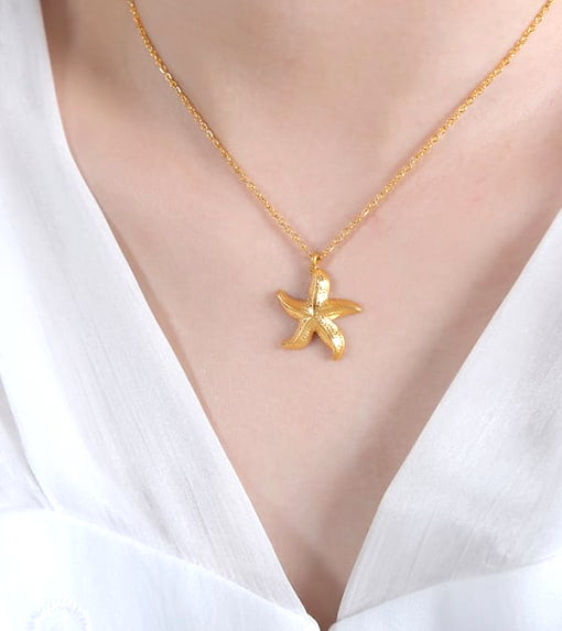 Yula Starfish Necklace image 1
