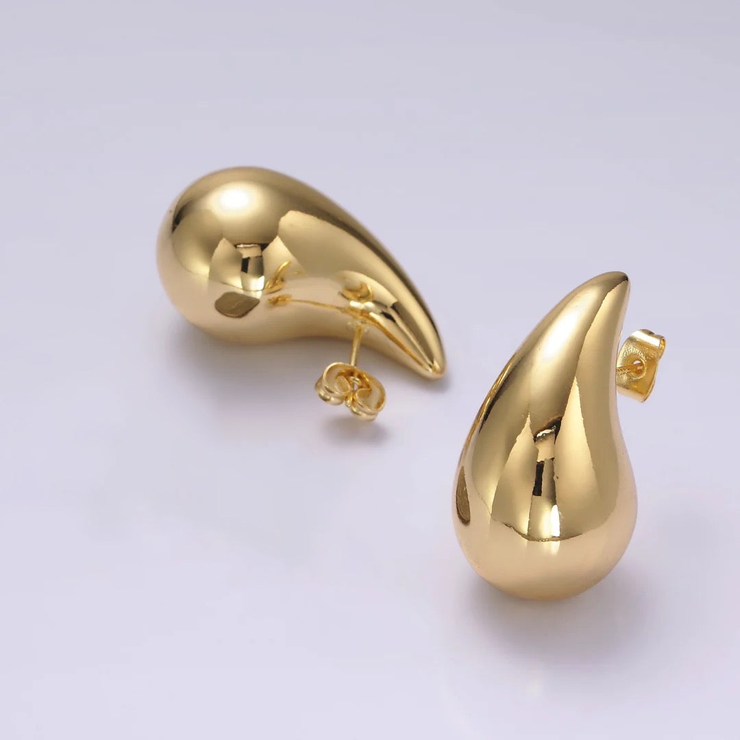 Oralia Teardrop Earrings image 2