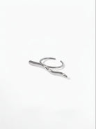 A silver-colored adjustable ring clip with dimension annotations showing an inner diameter of 1.75cm and a width of 4.