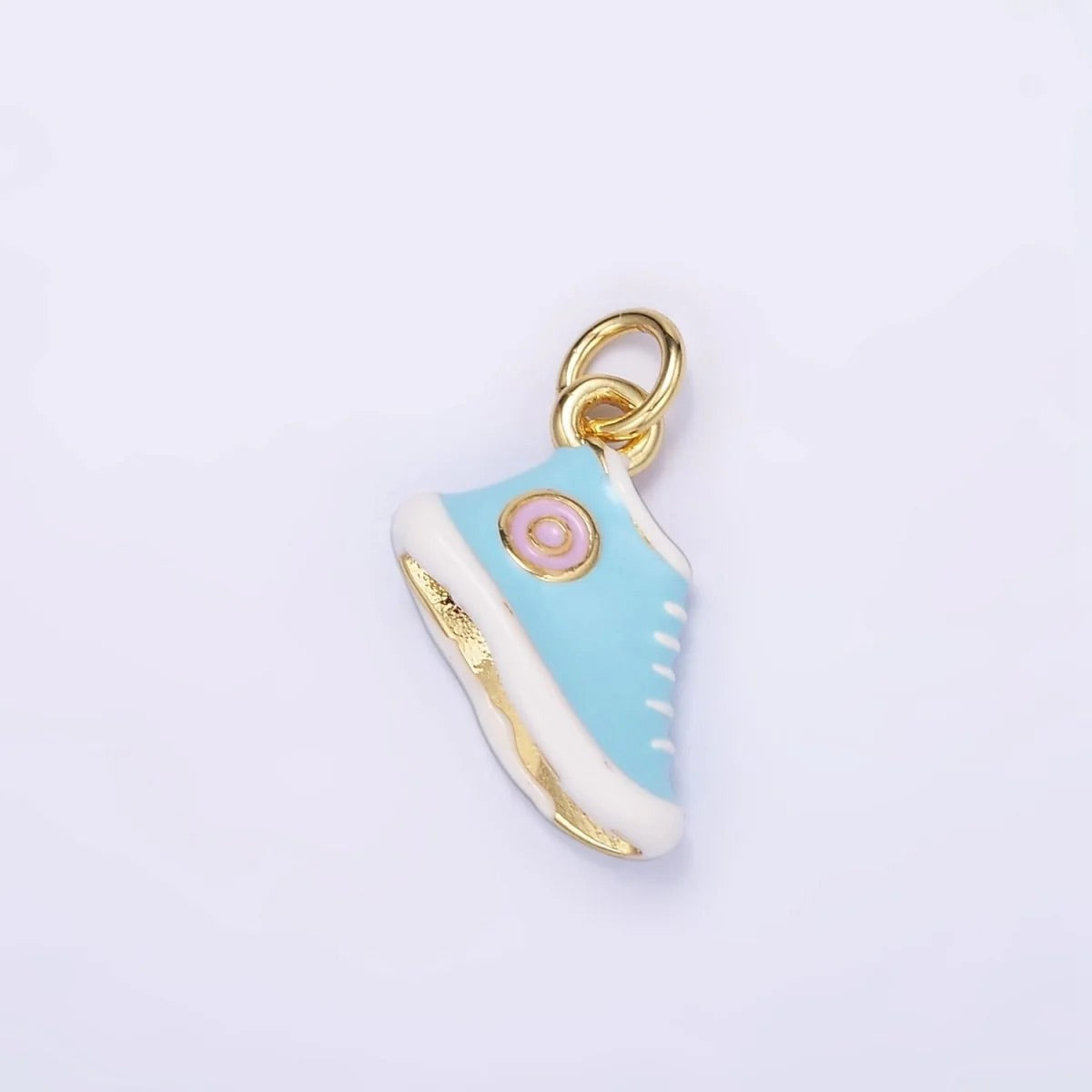 Sneakers image 0